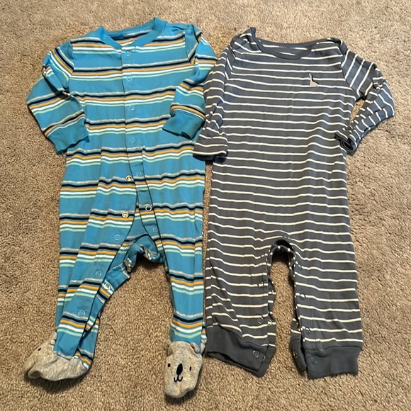 Boys PJs 9mnth - Picture 1 of 6